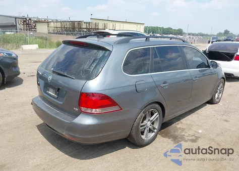 2011 Volkswagen Jetta Sportwagen 2.0L Tdi from USA, damaged, VIN 3VWML7AJ3BM664816